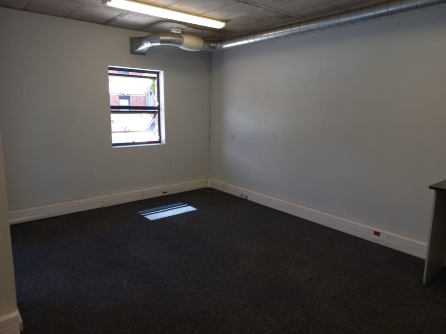 To Let commercial Property for Rent in Maitland Western Cape